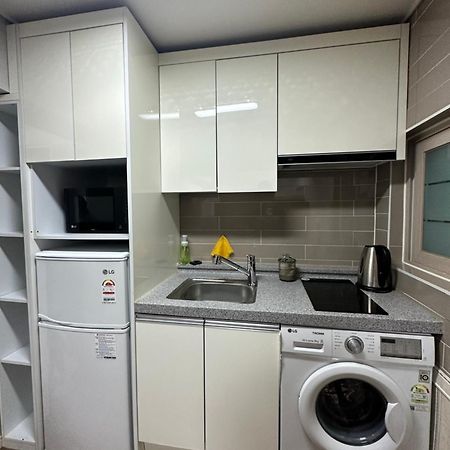 Dasom Hostel Пусан Екстериор снимка